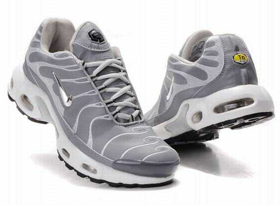 shox tn requin tn taille 39 la depollution.JPG
